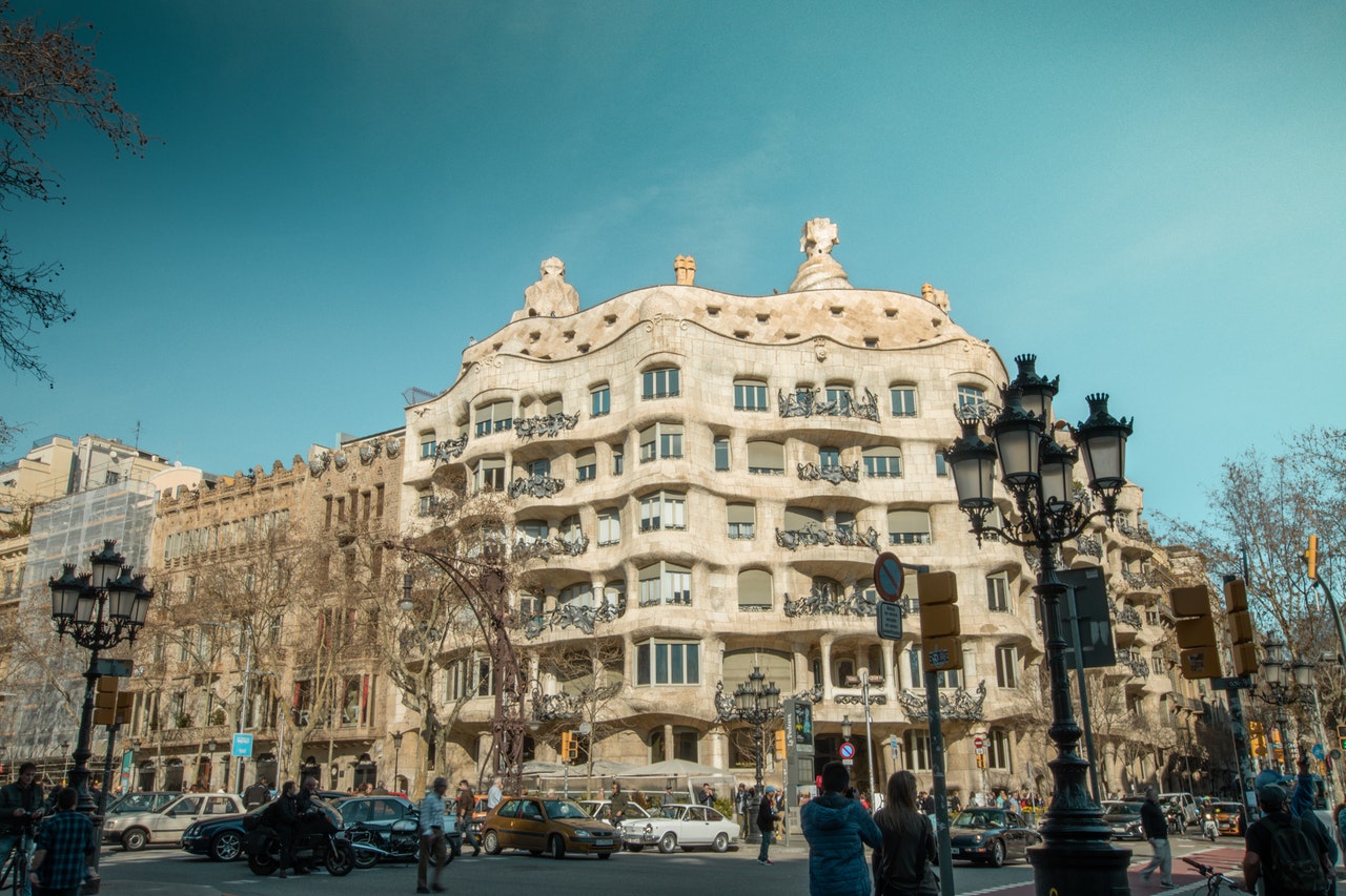 Casa Milà-La Pedrera Barcelona